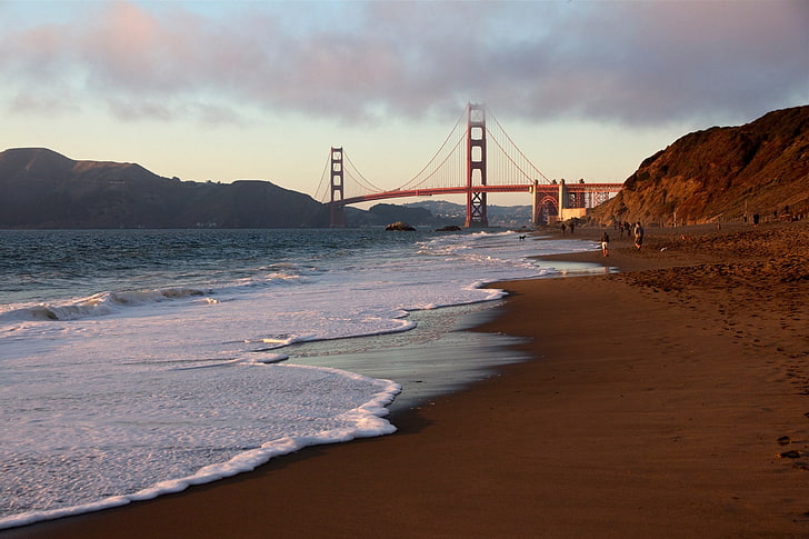 Мост Золотые Ворота, Сан-Франциско, побережье, песок, следы, мост, люди, прогулка, Калифорния, HD обои