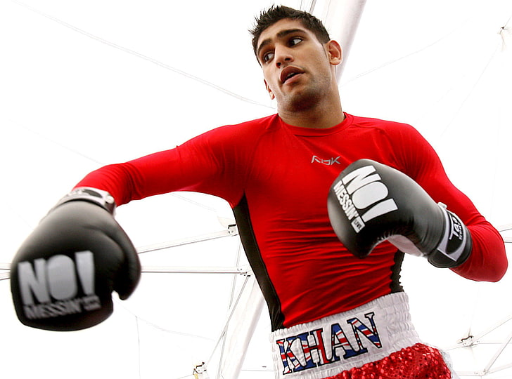 pair of black boxing gloves, amir khan, boxer, champion, wba, HD wallpaper