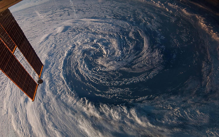 Storm Space Station Earth HD, space, earth, storm, station, HD wallpaper