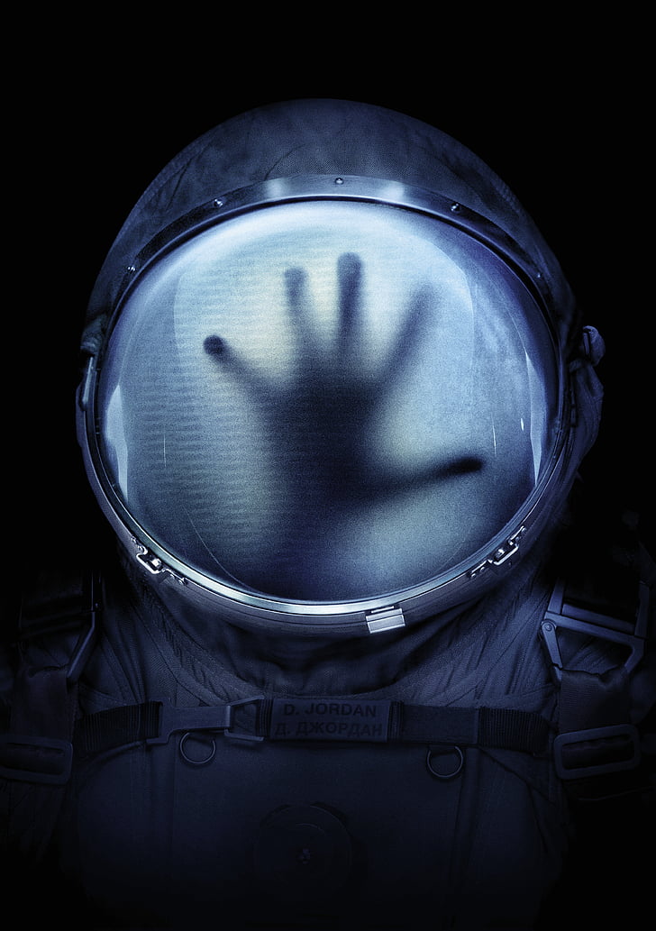 helm astronot dengan wallpaper digital bayangan tangan, Life, Horror, 2017, Wallpaper HD, wallpaper seluler