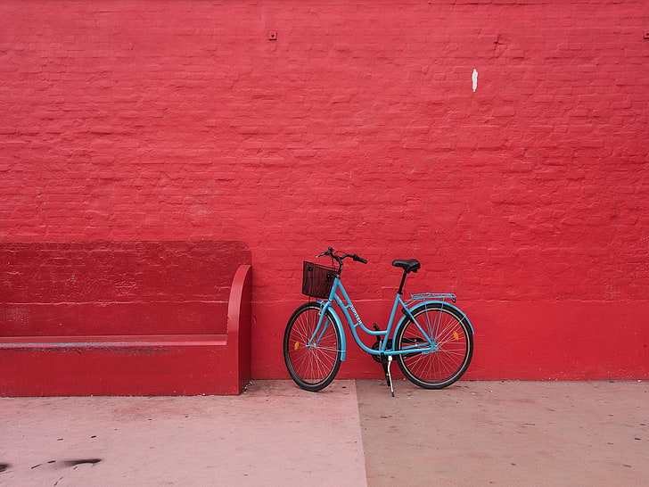 blue commuter bike, bicycle, wall, red, HD wallpaper