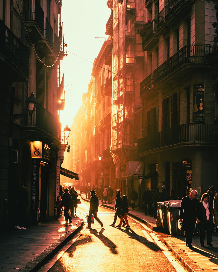 Simon Zhu, Barcellona, ​​urbano, tramonto, strada, Spagna, persone, Sfondo HD, sfondo telefono