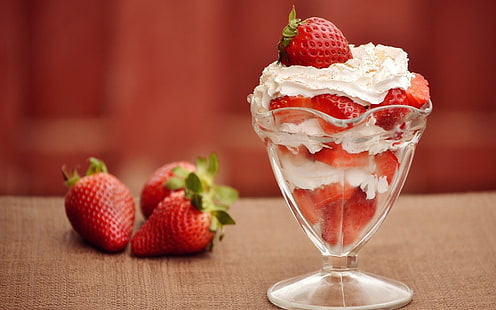 Strawberry Cream Cold Dessert, strawberry parfait, Nature, Food, cream, dessert, HD tapet HD wallpaper