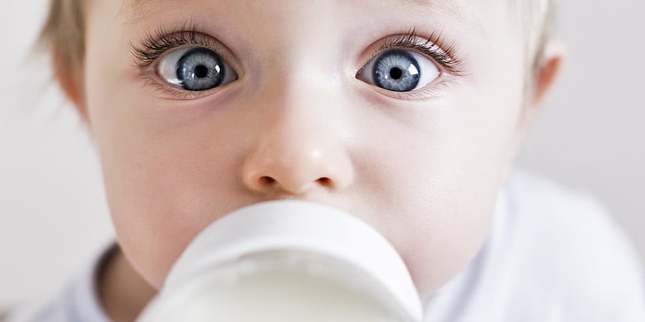 white and black dome light, baby, blue eyes, children, face, milk, white, HD wallpaper