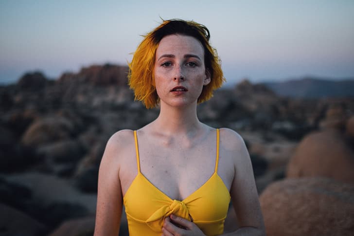 Tessa Violet, gelbes Kleid, Frauen, HD-Hintergrundbild