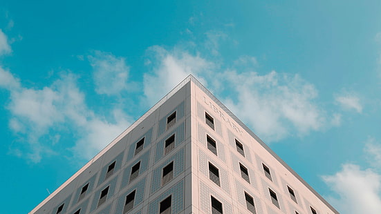 szaro-biały betonowy budynek, fotografia, biblioteka, architektura, niebo, Tapety HD HD wallpaper