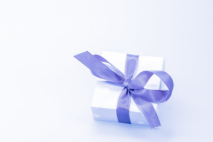 white present box, gift, box, bow, packing, HD wallpaper