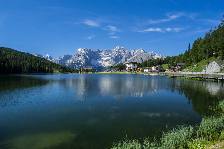 landscape photography of mountain near body of water surrounded by pine trees, lake misurina, lake misurina, Lake Misurina, Sorapiss, landscape photography, mountain, body of water, pine trees, reflection, peaks, spires, alps, snow, architecture, rocks, mountains, hills, montagna, montana, berg, landscapes, montagne, Panasonic, scenery, scenic, hiking, trekking, Cliffhanger, movie, Cortina d`Ampezzo, dolomiti, Veneto, Belluno, im, hugel, alpen, spitzen, picturesque, marche, alpes, footpaths, pics, roches, picco, cresta, lake, nature, european Alps, landscape, outdoors, water, summer, scenics, forest, HD wallpaper