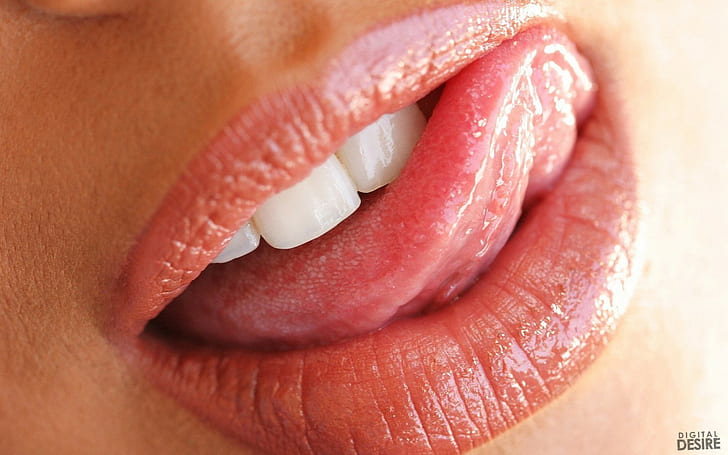 Облизывая, рот, губы, крупным планом, человеческие красные губы, облизывая, рот, губы, крупным планом, HD обои