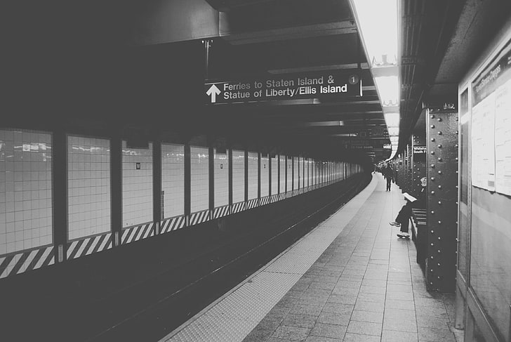검은 색과 회색 금속 도구, 지하철, 사람, 지하철, 흑백, HD 배경 화면