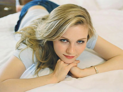 Kirsten Dunst, skådespelerska, kvinnor, blont hår, blond, jeans, porträtt, HD tapet HD wallpaper