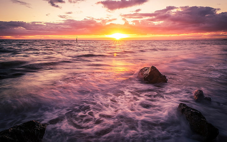 ชายหาดใต้เมฆนิมบัสทะเลโต้คลื่นพระอาทิตย์ตก, วอลล์เปเปอร์ HD