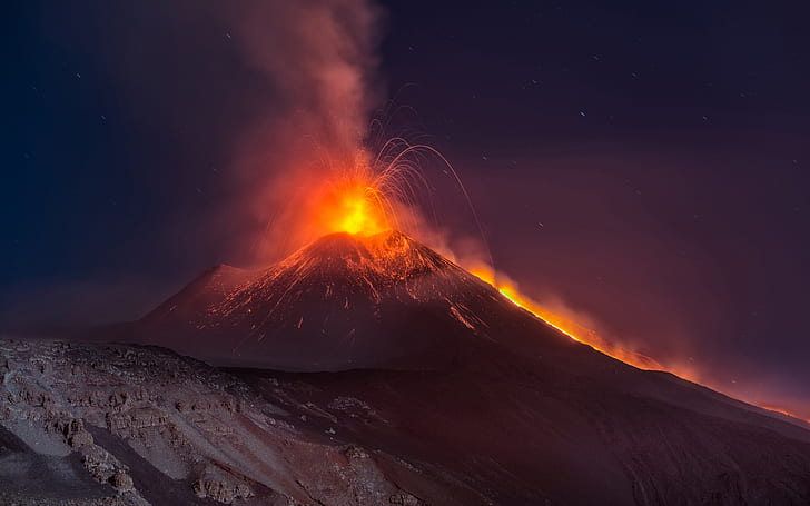 Volcano Lava Eruption Night Stars Mountain HD, nature, night, stars, mountain, volcano, lava, eruption, HD wallpaper