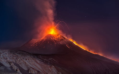 Volcano Lava Eruption Night Stars Mountain HD, nature, night, stars, mountain, volcano, lava, eruption, HD wallpaper HD wallpaper
