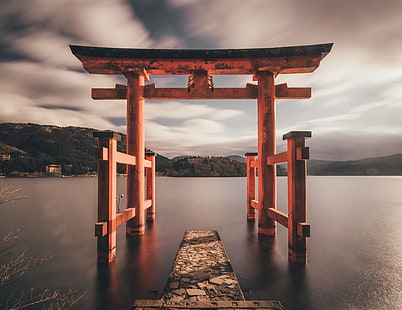 кафяво и черно Torii, Tianshu Liu, Hakone, Япония, пейзаж, слънчева светлина, порти, облаци, torii, HD тапет HD wallpaper