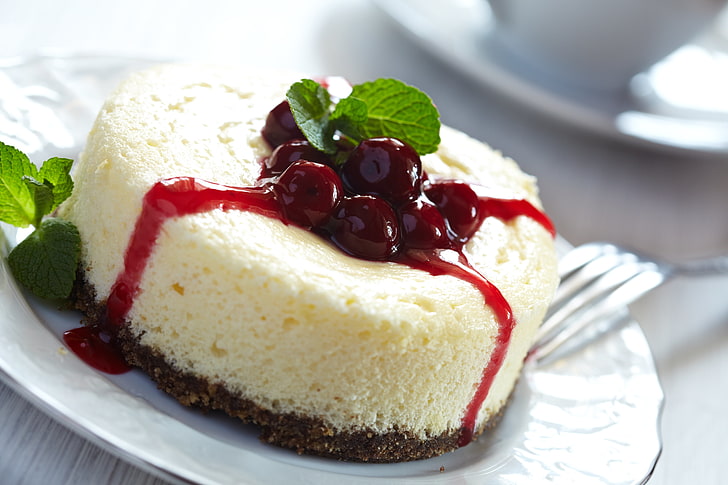 torta di formaggio bianca rotonda, torta, cheesecake, frutti di bosco, ciliegie, marmellata, dolce, dessert, Sfondo HD