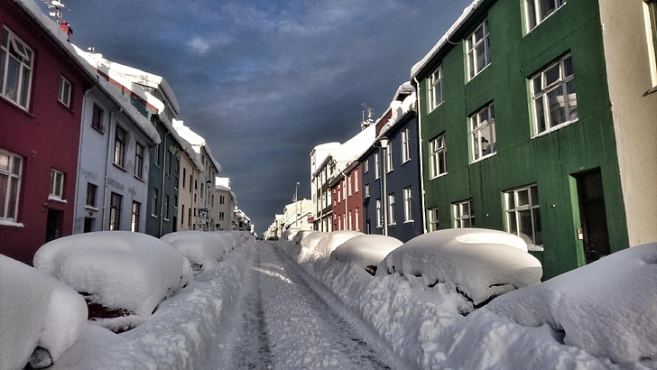 hus, molnigt, moln, grettisgata, island, reykjavik, fasad, snöstorm, fönster, väg, snö, byggnad, hus, stad, gata, grannskap, himmel, frysning, stad, vinter, HD tapet