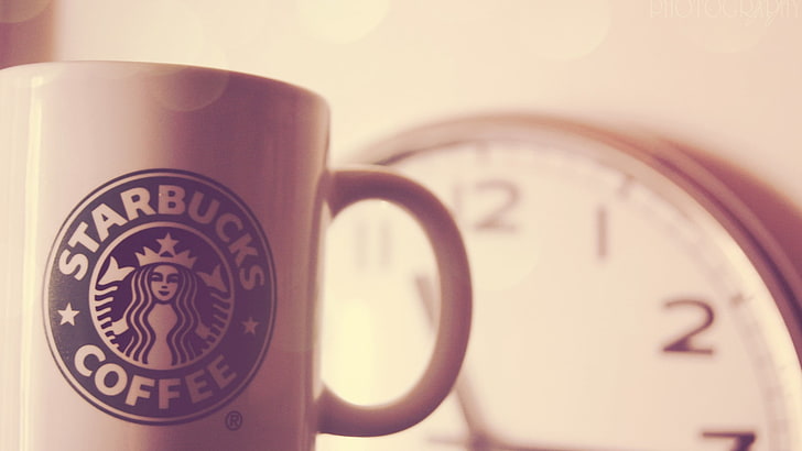 Kubek kawy Starbucks, filiżanka, starbucks, filiżanka kawy, logo, głębia ostrości, Tapety HD