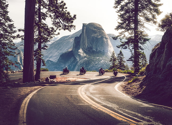 cztery motocykle na asfaltowej drodze w ciągu dnia, fotografia, droga, Park Narodowy Yosemite, Tapety HD