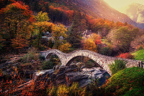 otoño, árboles, puente, Suiza, Alpes, Ticino, Lavertezzo, Ponte dei Salti, río Verzasca, el río Verzasca, valle Verzasca, valle Verzasca, El Ponte dei Salti, Fondo de pantalla HD HD wallpaper