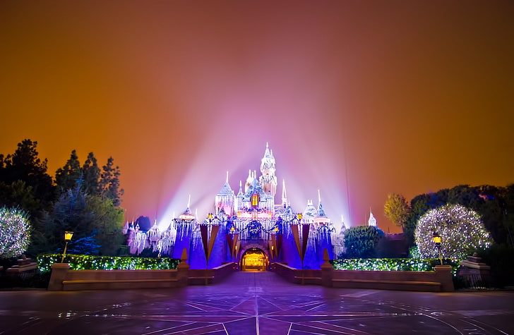 Disneyland Castle Boże Narodzenie, biało-różowy zamek, Święta, Boże Narodzenie, Magia, Zamek, Wakacje, Disneyland, Tapety HD