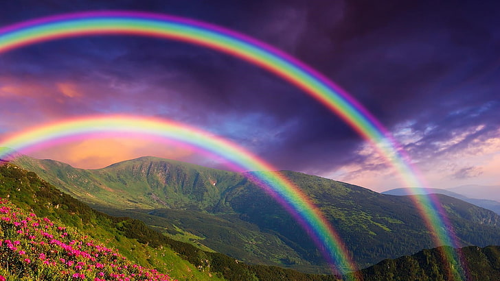 arco iris, doble arco iris, naturaleza, cielo, cielo púrpura, paisaje, nube, luz solar, colina, paisaje de montaña, montaña, fenómeno meteorológico, nubes púrpuras, nublado, Fondo de pantalla HD