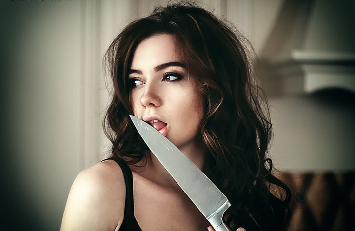 stainless steel kitchen knife, girl, tongue, knife, sponge, teeth, Anastasia Lis, HD wallpaper