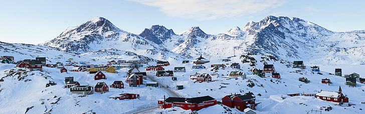 눈 산, 그린란드, 마을, 눈에 빨간색과 흰색 집, HD 배경 화면