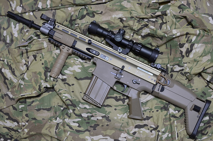 brown assault rifle, weapons, machine, camouflage, rifle, assault, FN SCAR-H, HD wallpaper