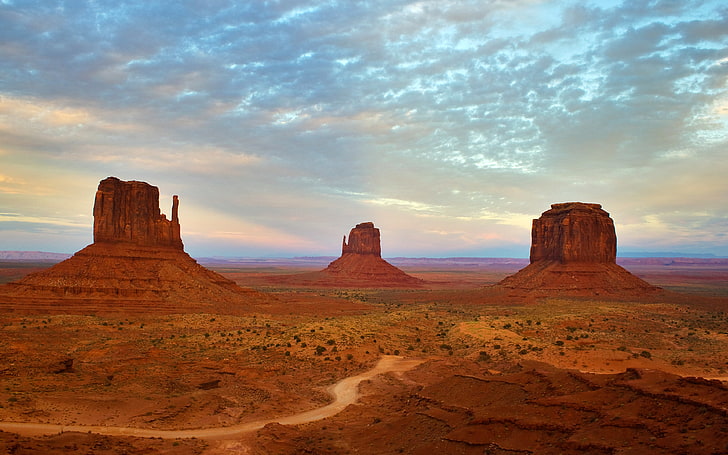 Monument Valley, arizona, brown, coloradoplateau, desert, landmarks, landscape, monumentvalley, photography, utah, HD wallpaper
