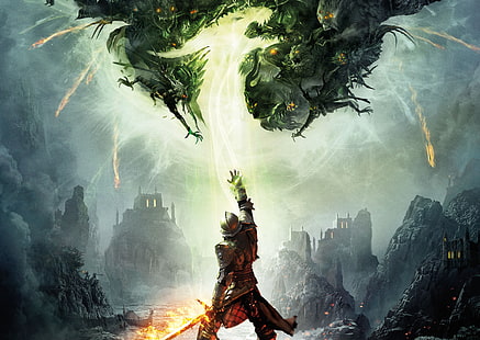 рицар, който държи меч, вдигащ дясната ръка на небето цифрови тапети, планини, река, оръжия, огън, магия, лодка, дракон, дим, меч, броня, ад, войн, BioWare, електронни изкуства, Dragon Age: Inquisition, HD тапет HD wallpaper