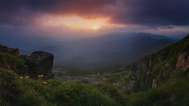 Natur, Landschaft, Ukraine, Berge, Karpaten, Sonnenuntergang, Nebel, Wolken, Gras, Wildblumen, HD-Hintergrundbild