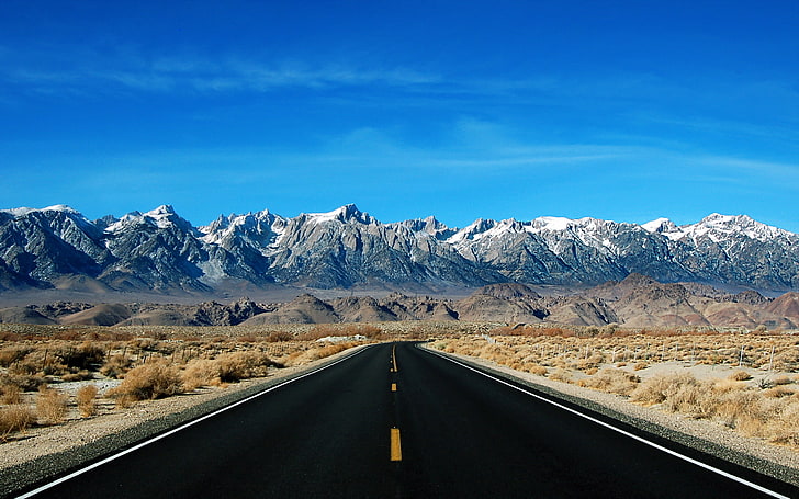 Сиера Невада и планината Уитни, черен бетонен път, природа, пейзажи, небе, красиво, планина, път, пейзаж, HD тапет