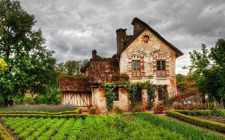 Old House, nature, beautiful, garden, flowers, trees, architecture, colorful, houses, clouds, nature and, HD wallpaper