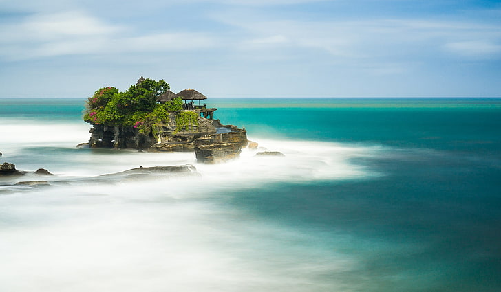 зелено и кафяво бетонно строителство, фотография, пейзаж, природа, Бали, море, вода, HD тапет