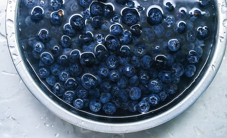 raspberry lot, blueberries, berries, plate, water, HD wallpaper