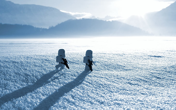 Star Wars Stormtrooper minifig, toys, LEGO, Star Wars, winter, shadow, snow, white, HD wallpaper