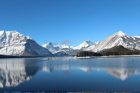 snow covered mountains near body of water during daytime, upper kananaskis lake, canada, upper kananaskis lake, canada, Upper Kananaskis lake, Alberta, Canada, snow, covered, mountains, body of water, daytime, Upper  Kananaskis  lake, mountain, lake, nature, landscape, scenics, water, mountain Peak, mountain Range, outdoors, reflection, sky, glacier, blue, beauty In Nature, HD wallpaper HD wallpaper