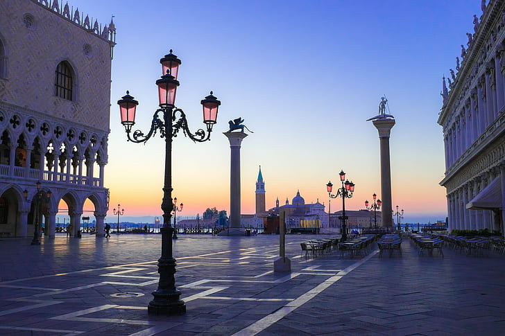 Veneza, Itália, poste de luz preto, Itália, manhã, Veneza, Palácio Ducal, Piazzetta, coluna de São Marcos, a coluna de São Teodoro, HD papel de parede