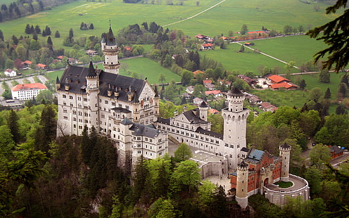 Vista do sudeste para o castelo Neuschwanstein, Baviera, Alemanha Papéis de parede Hd 3840 × 2400, HD papel de parede HD wallpaper
