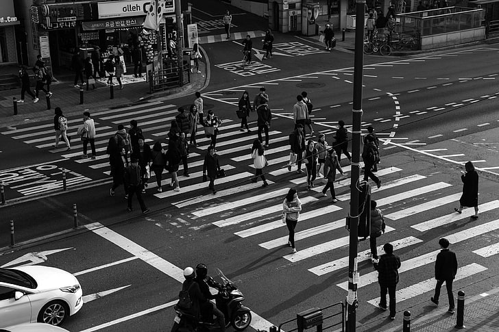 чёрно-белое, занято, перекресток, перекресток, жизнь, Норянджин, пешеходный переход, люди, дорога, множество, улица, студент, светофор, HD обои