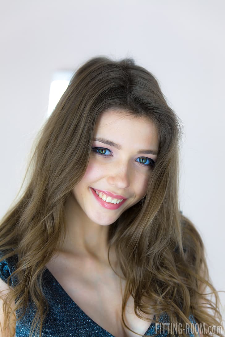 Mila Azul, women, model, blue eyes, indoors, Ukrainian, young woman, smiling, HD wallpaper