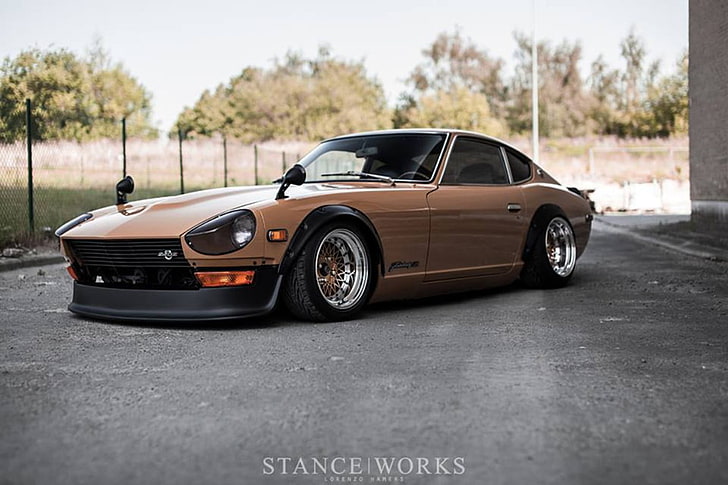 brown coupe with text overlay, old car, car, sports, drift, city, Datsun 240Z , Stance, Stanceworks, Datsun, HD wallpaper