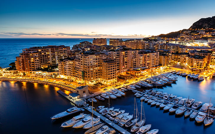 Въздушен изглед на пристанището Fontvieille и Монако с луксозни яхти, HD тапет