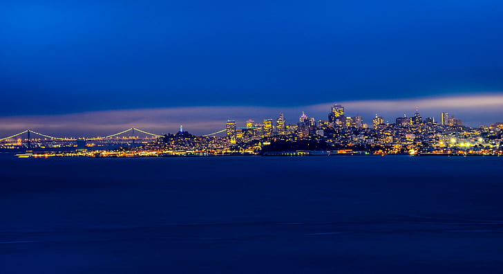 градски сгради през нощта, Сан Франциско, Сан Франциско, нощ, градски Skyline, градски пейзаж, море, известно място, град, градска сцена, квартал в центъра, архитектура, небостъргач, здрач, САЩ, залез, построена структура, HD тапет