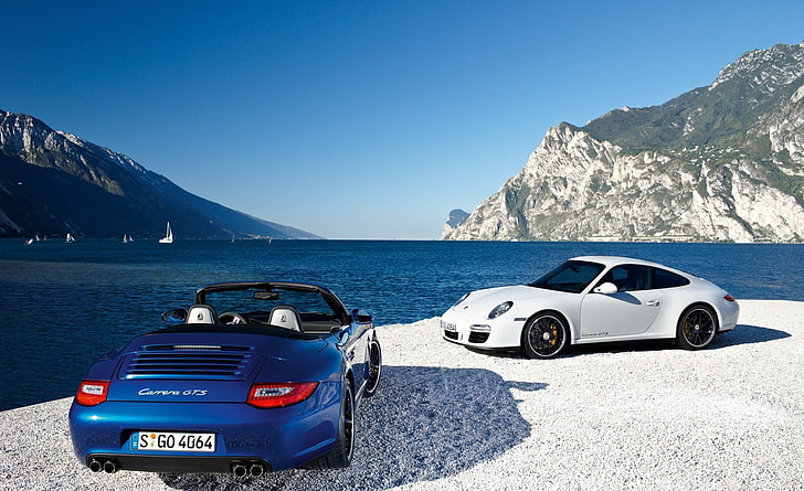 Porsche Carrera GTS Otomobil, mavi Porsche 911 Carerra RS üstü açılır ve beyaz Porsche 911 coupe, Otomobil, Porsche, Carrera, HD masaüstü duvar kağıdı