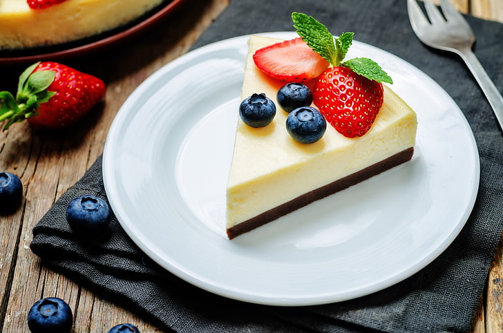 food, fruit, Cheesecake, strawberries, blueberries, HD wallpaper