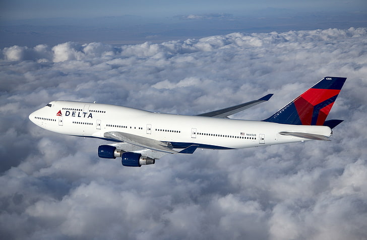 бял самолет Delta, небето, облаци, снимка, полет, Boeing, височина, въздух, линии, 747, самолетът, пътник, Delta, HD тапет