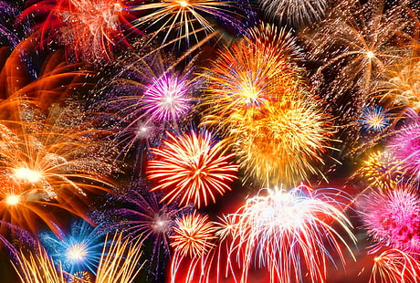 Feuerwerk in verschiedenen Farben, der Himmel, Lichter, Urlaub, Gruß, Feuerwerk, HD-Hintergrundbild HD wallpaper