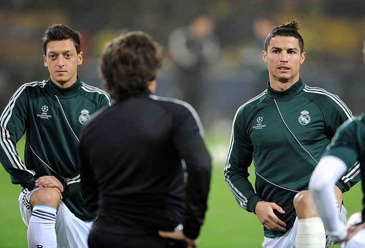 jaket hijau pria, sepak bola, Mesut Ozil, Cristiano Ronaldo, Real Madrid, olahraga, Wallpaper HD